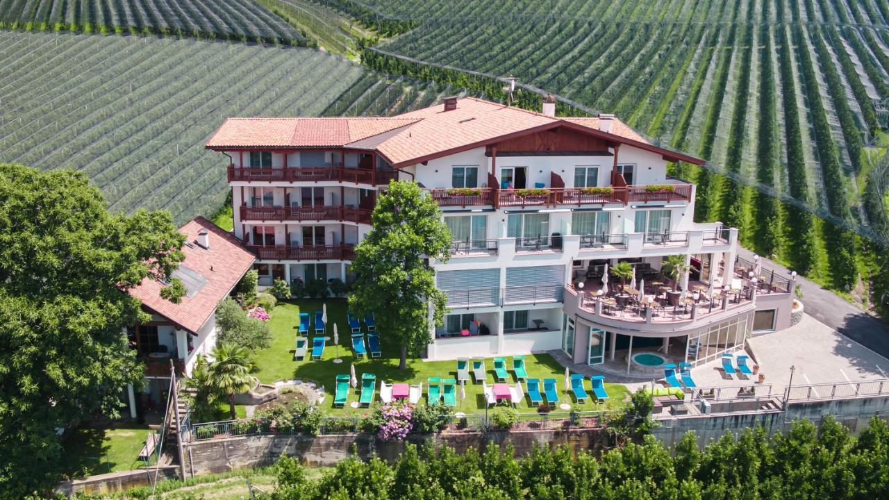 Hotel Meinhardt Schenna Kültér fotó