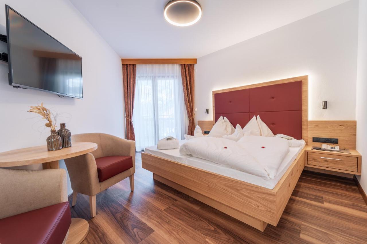 Hotel Meinhardt Schenna Kültér fotó