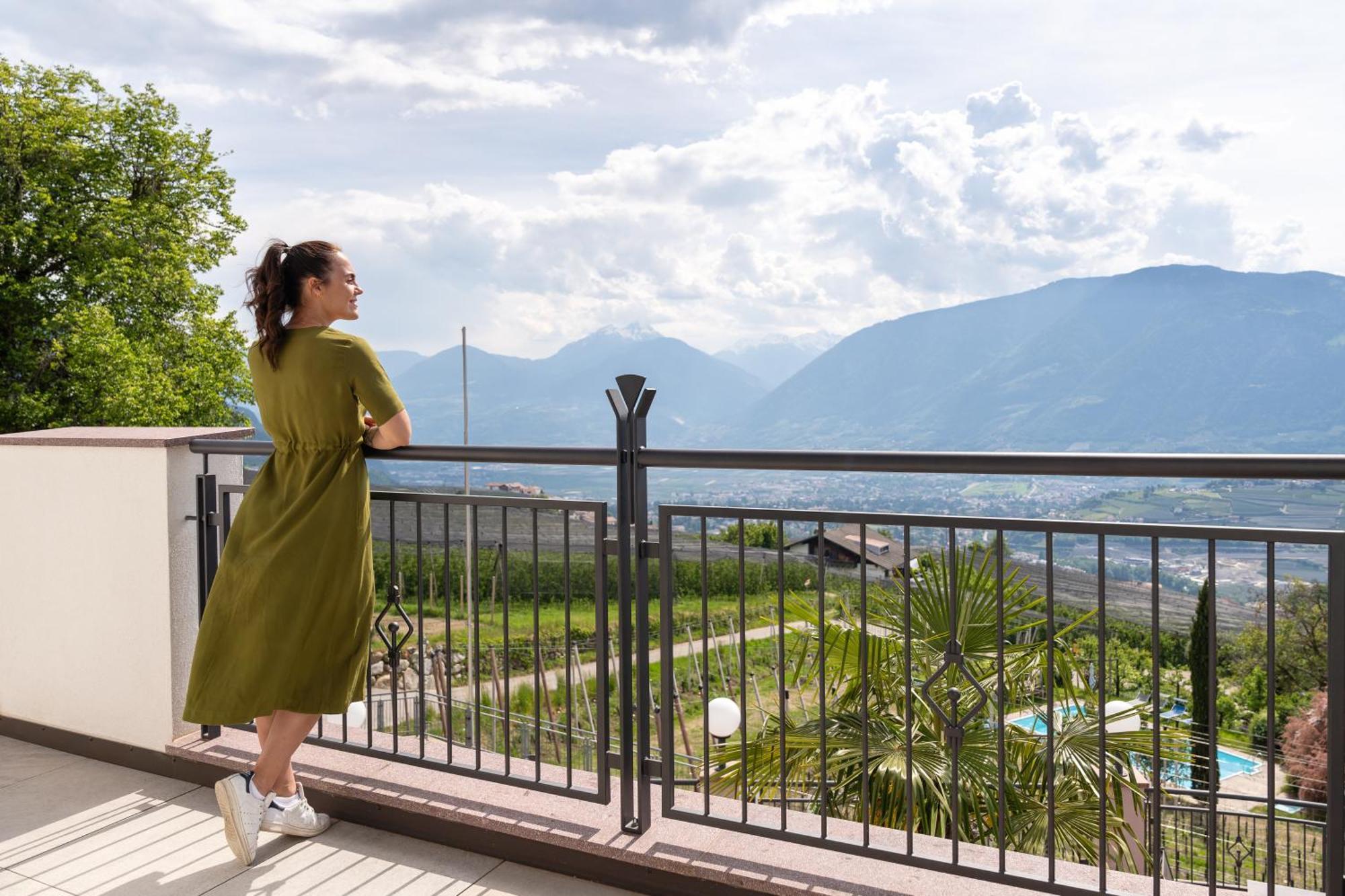 Hotel Meinhardt Schenna Kültér fotó