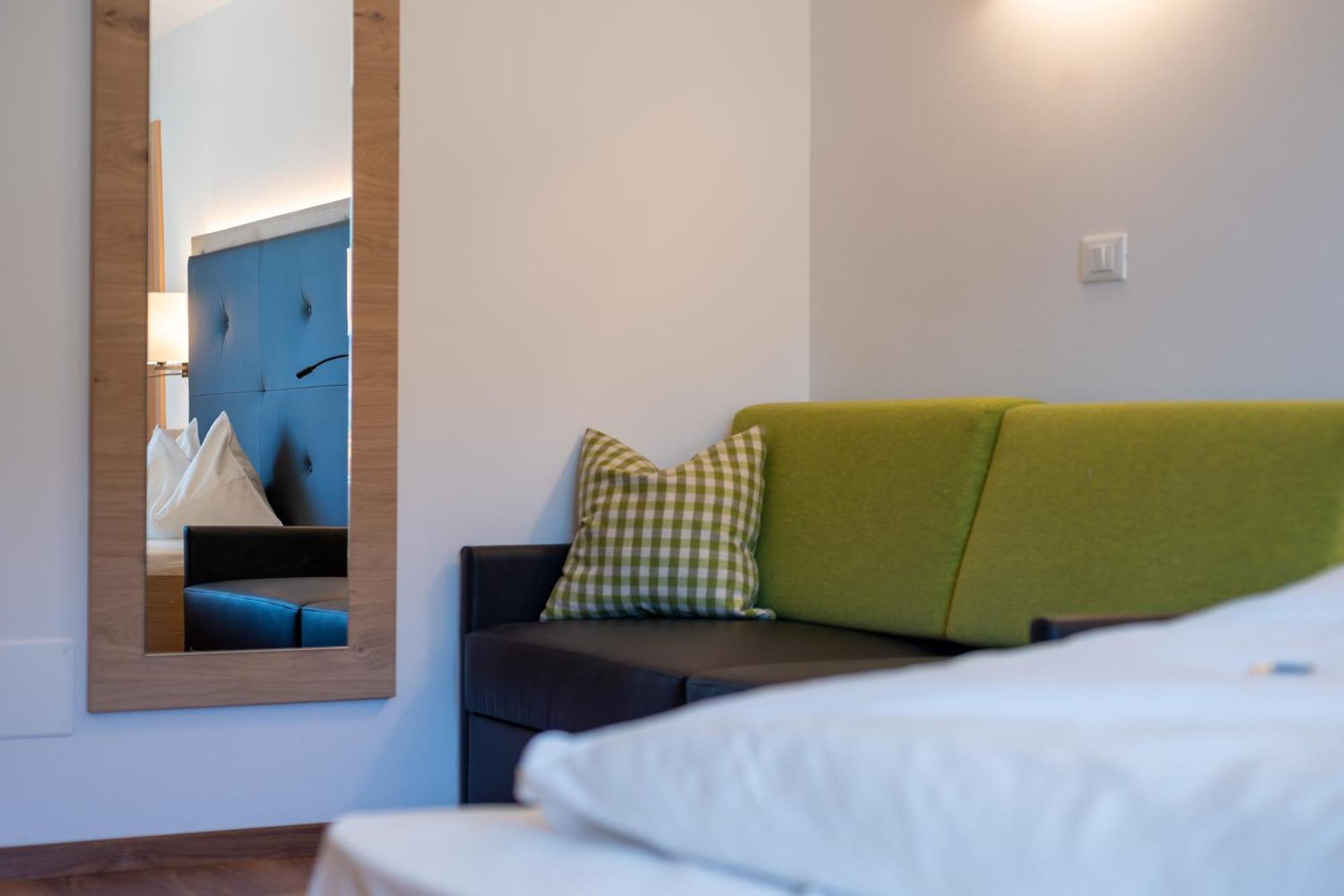 Hotel Meinhardt Schenna Kültér fotó